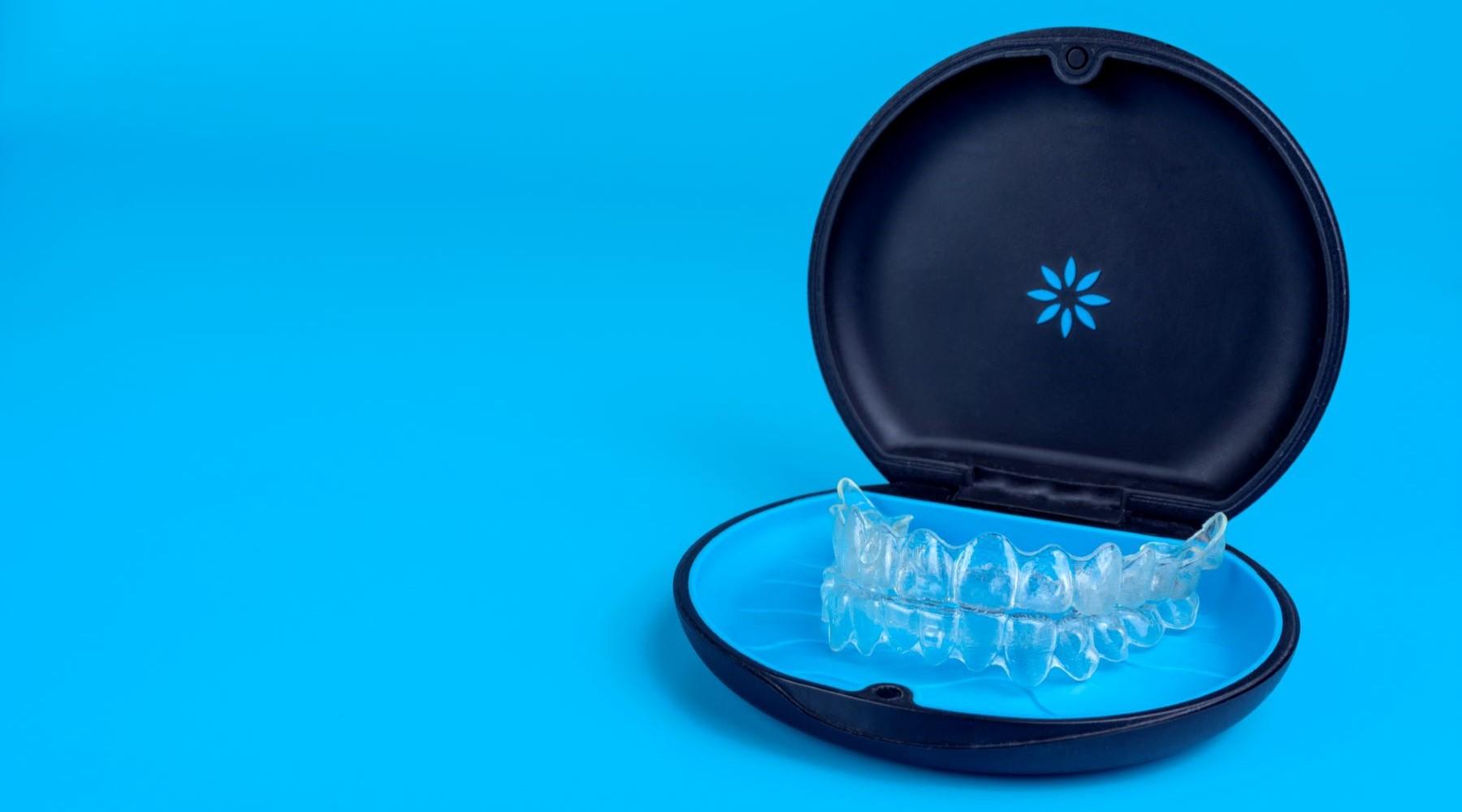 Clear aligners system